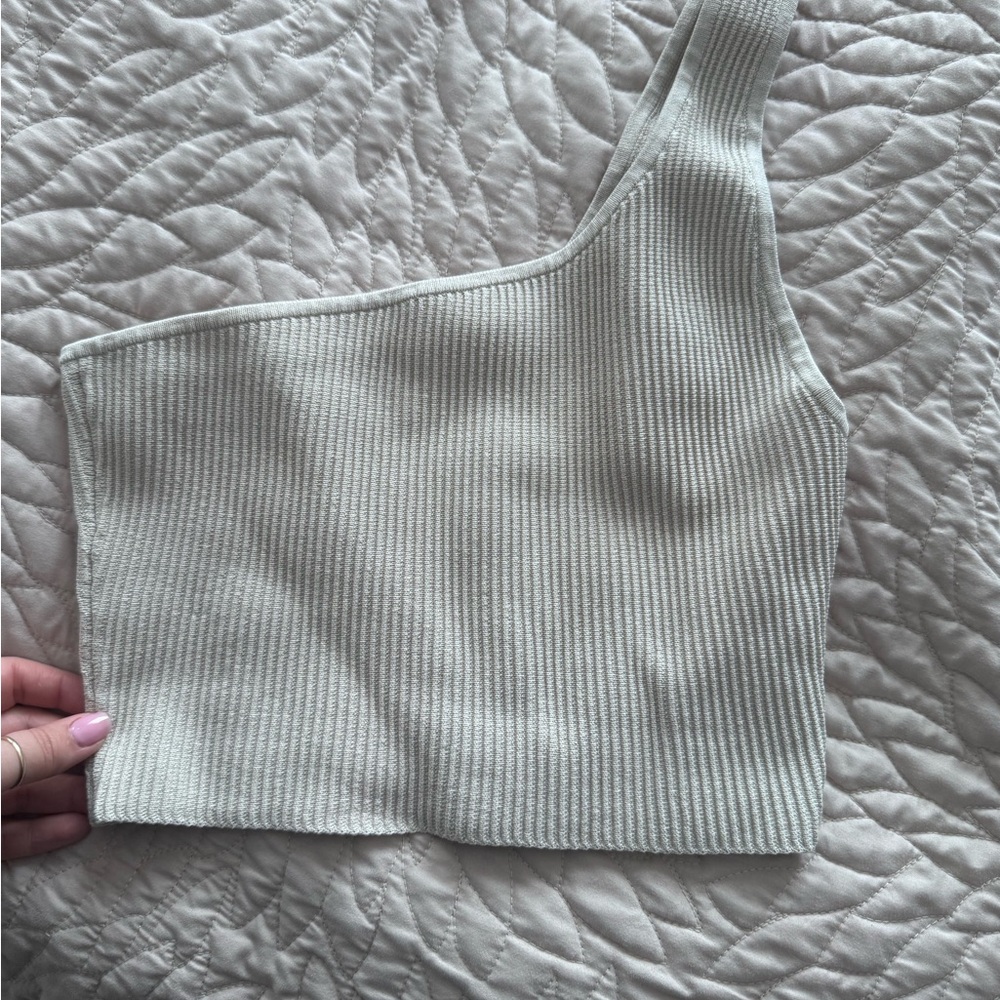Aritzia babaton One-Shoulder Ribbed Crop Top — Light Cream